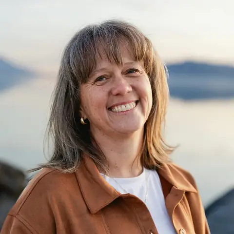 Bethany Andrews, Director of Operations at Smart Wave Solar